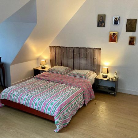 L Annonce N Est Pas D Actualite Ne Pas Prendre De Reservation Villa Saint-Fargeau  Exterior photo
